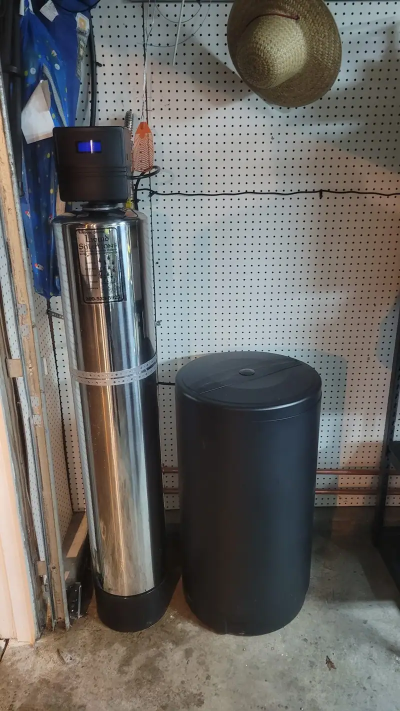 Stainless water softener and brine tank, Patterson area