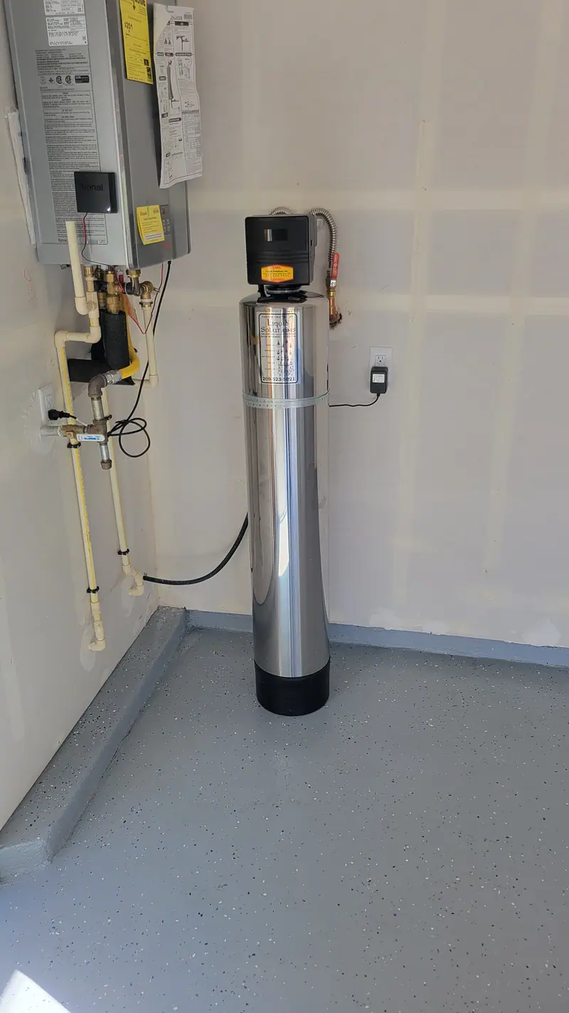 Backwashing saltless water treatment tank, Lathrop area